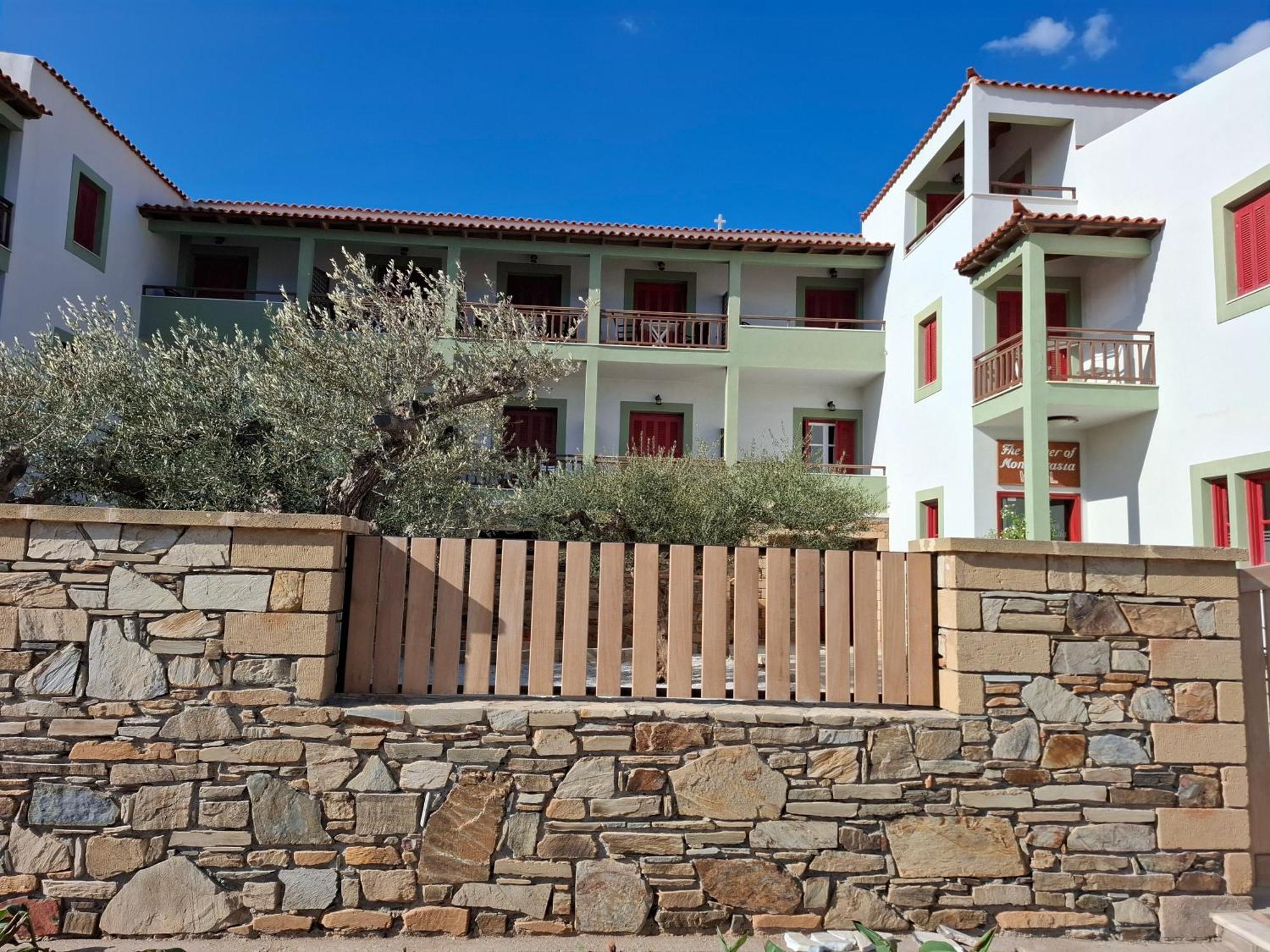 The Flower Of Monemvasia Hotel Bagian luar foto