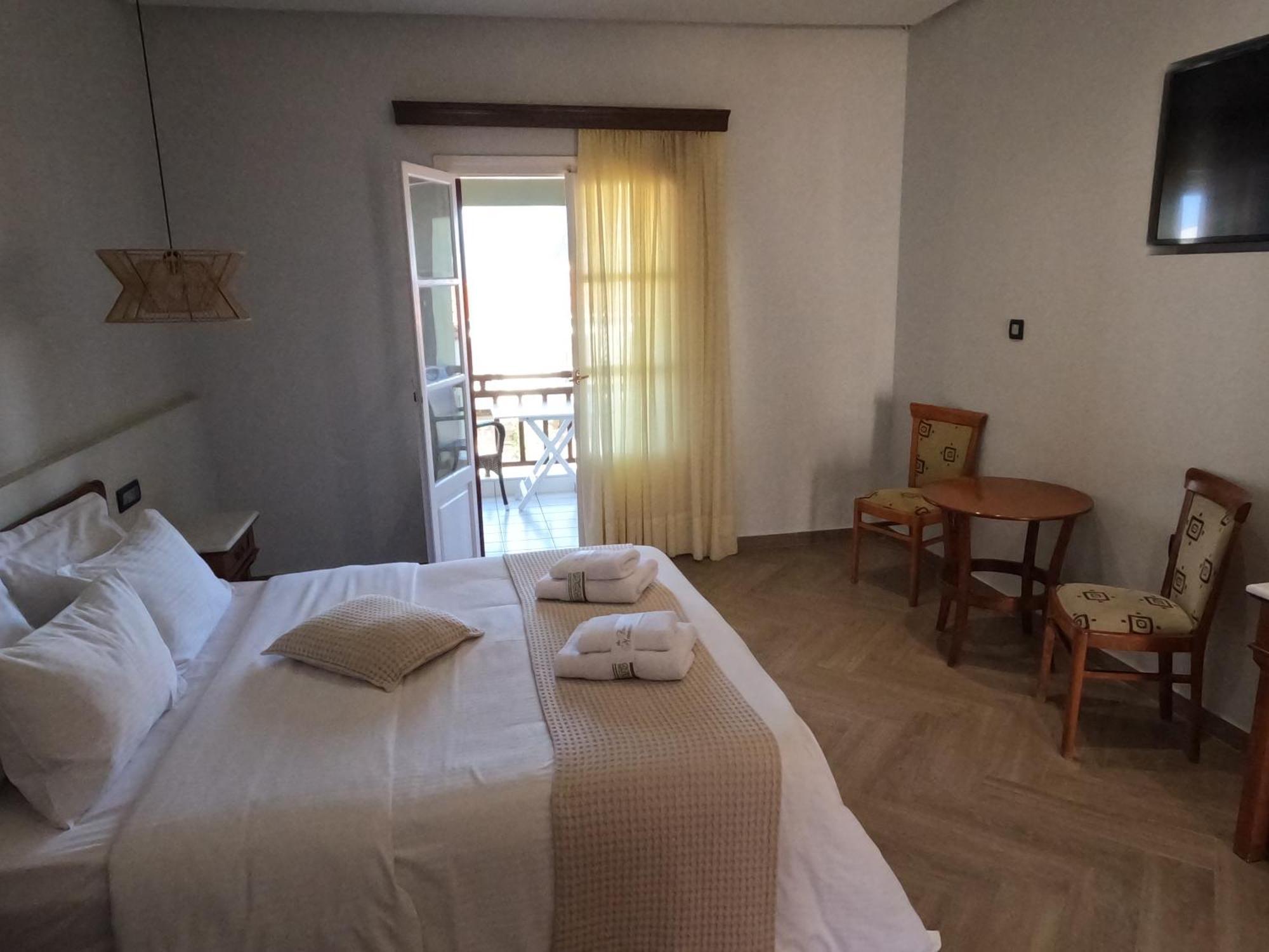 The Flower Of Monemvasia Hotel Bagian luar foto