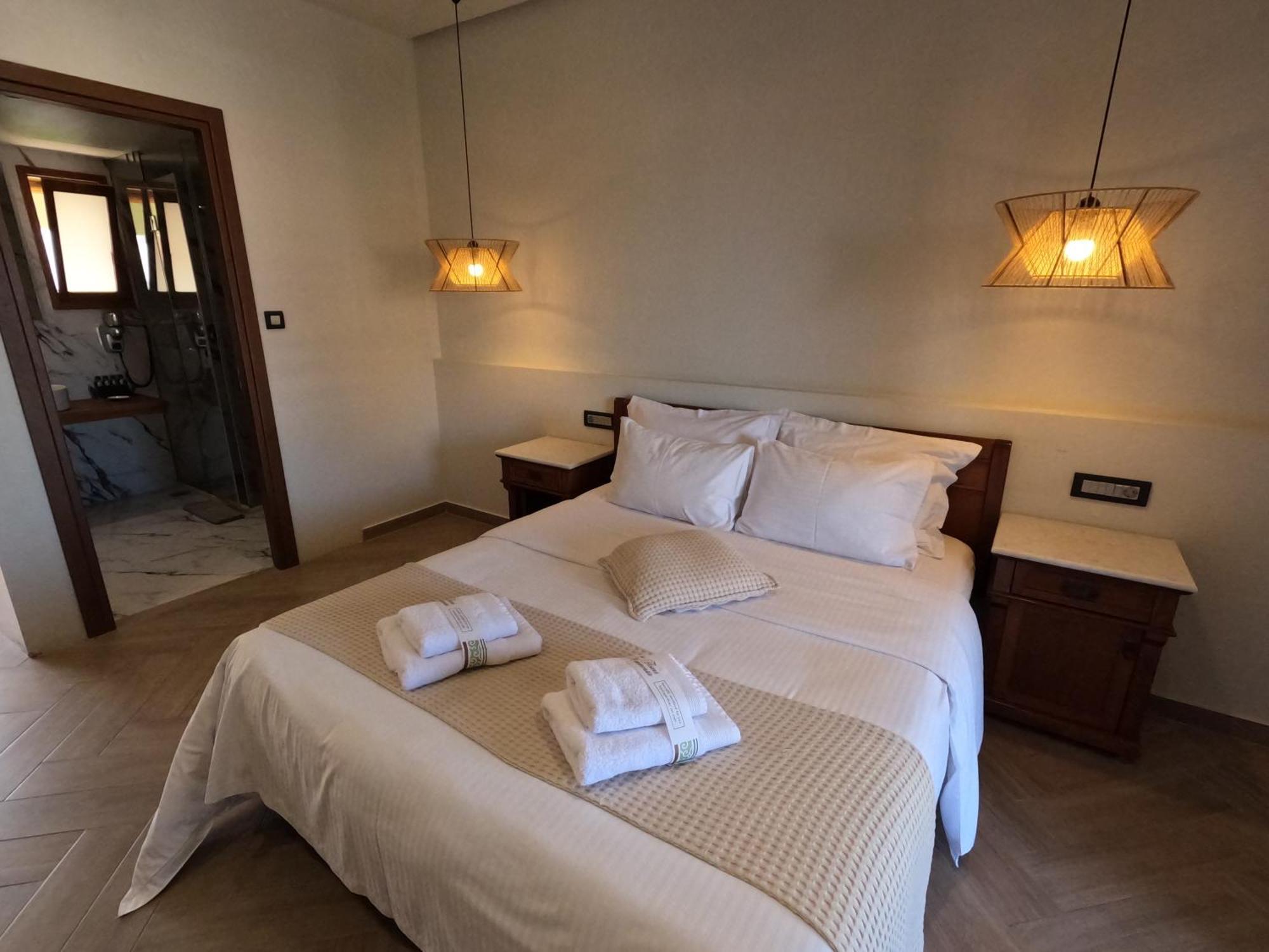 The Flower Of Monemvasia Hotel Bagian luar foto