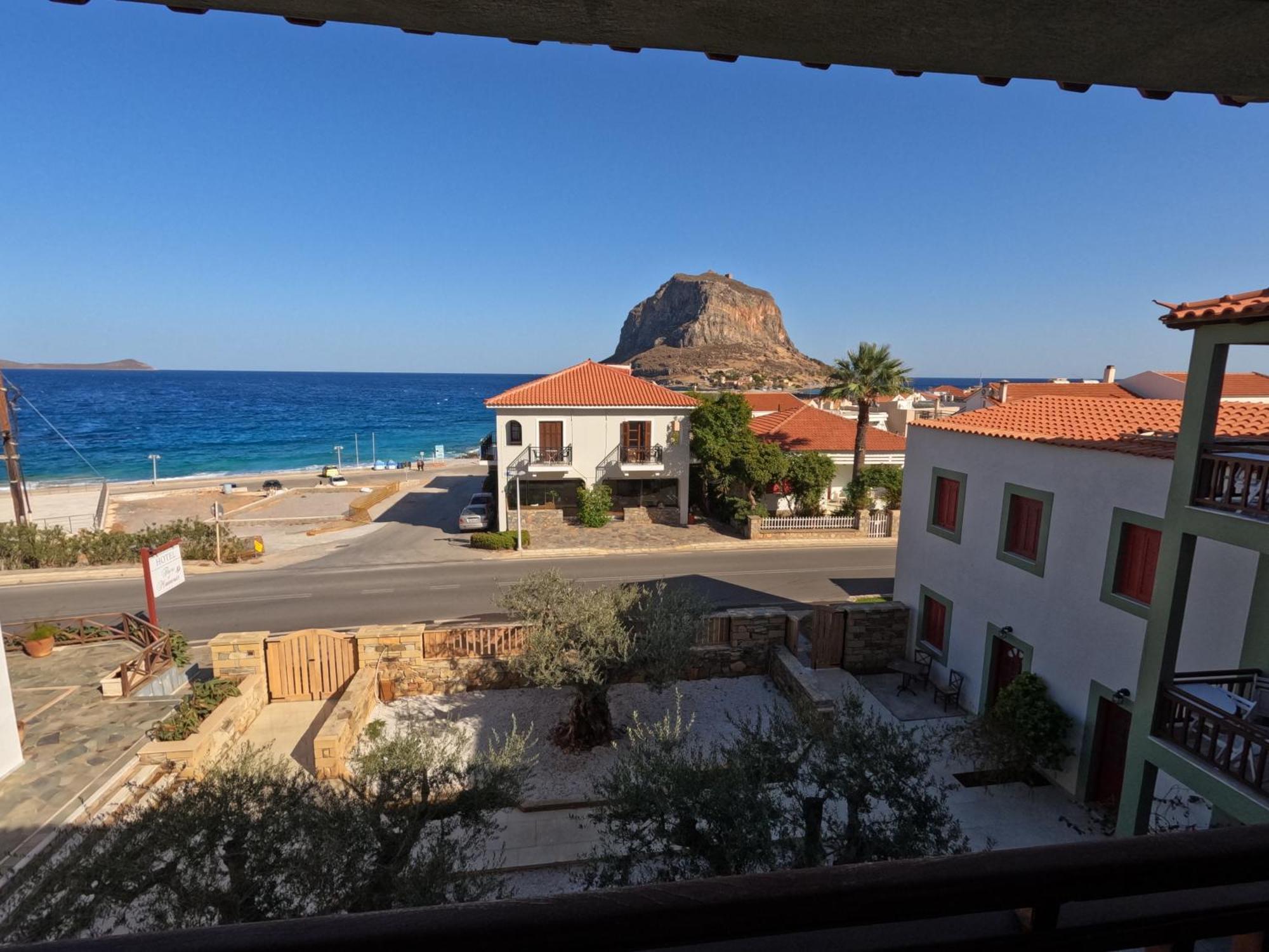 The Flower Of Monemvasia Hotel Bagian luar foto