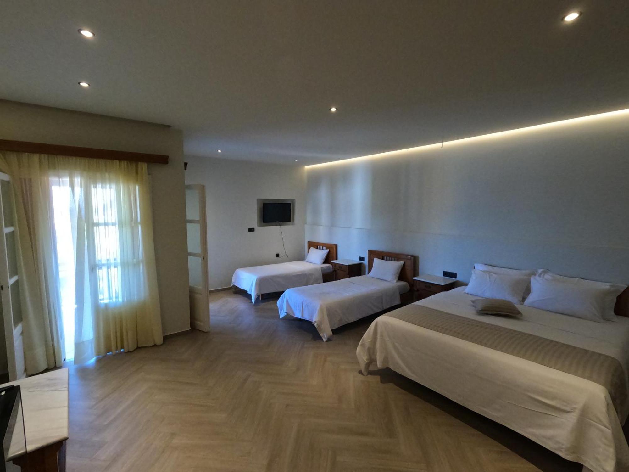 The Flower Of Monemvasia Hotel Bagian luar foto