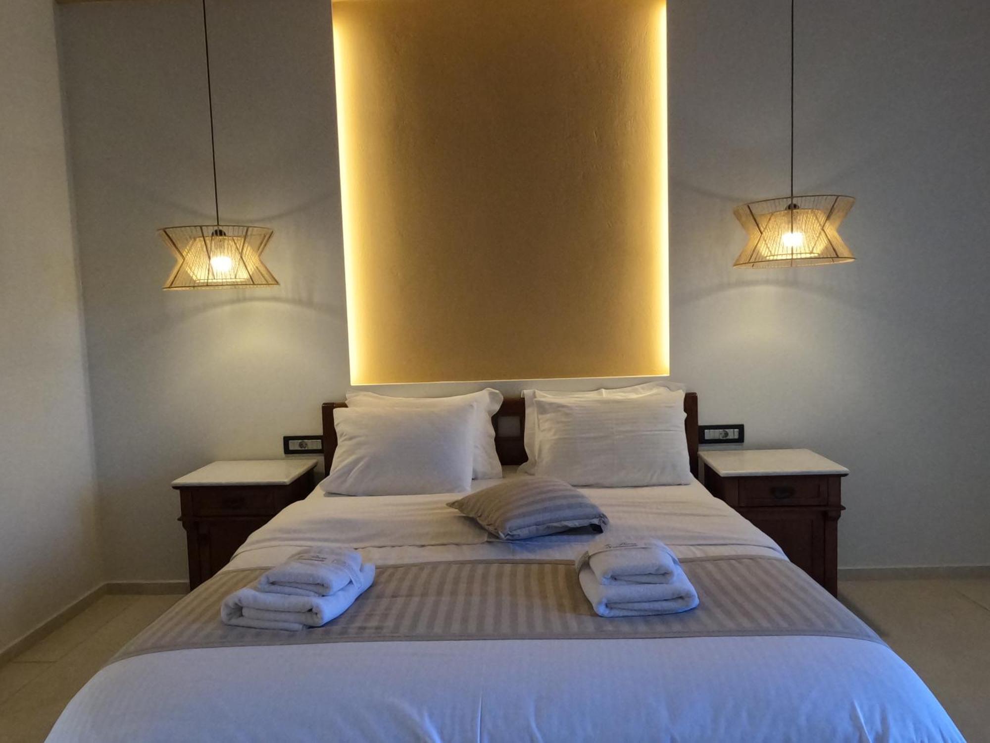 The Flower Of Monemvasia Hotel Bagian luar foto