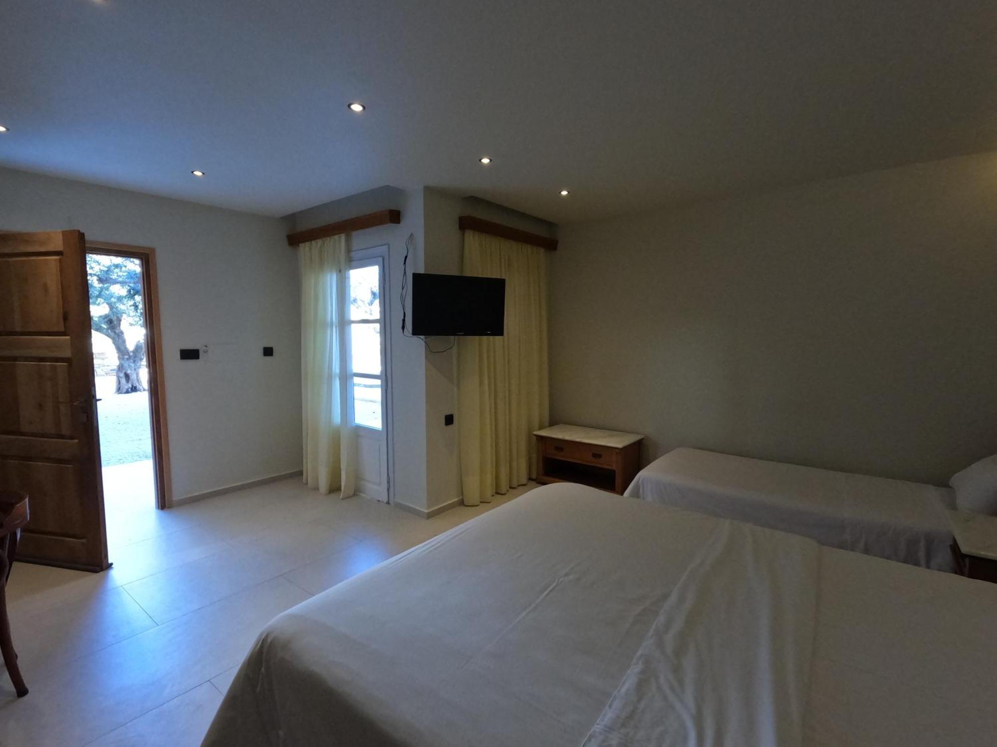 The Flower Of Monemvasia Hotel Bagian luar foto